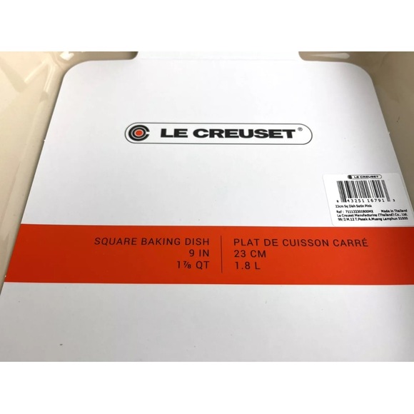 New Le Creuset 9" - 1 7/8 QT Square Baking Dish satin Pink - Picture 5 of 11
